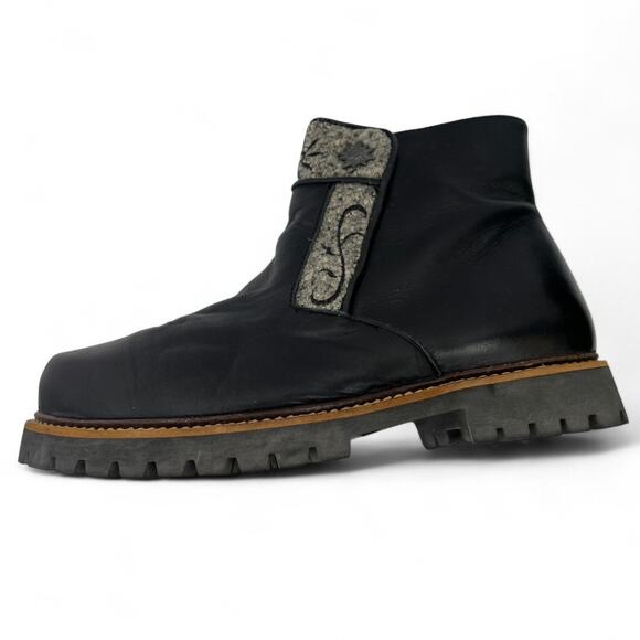 Geier Wally Embroidered Leather Boots Booties Chelsea Ankle